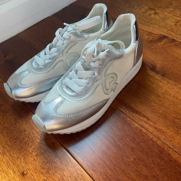 Kate spade silver sneakers 8 - Picture 1 of 7